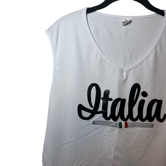 Woman’s Italia Muscle Tank White with Italian Logo Size Small - Picture 6 of 7